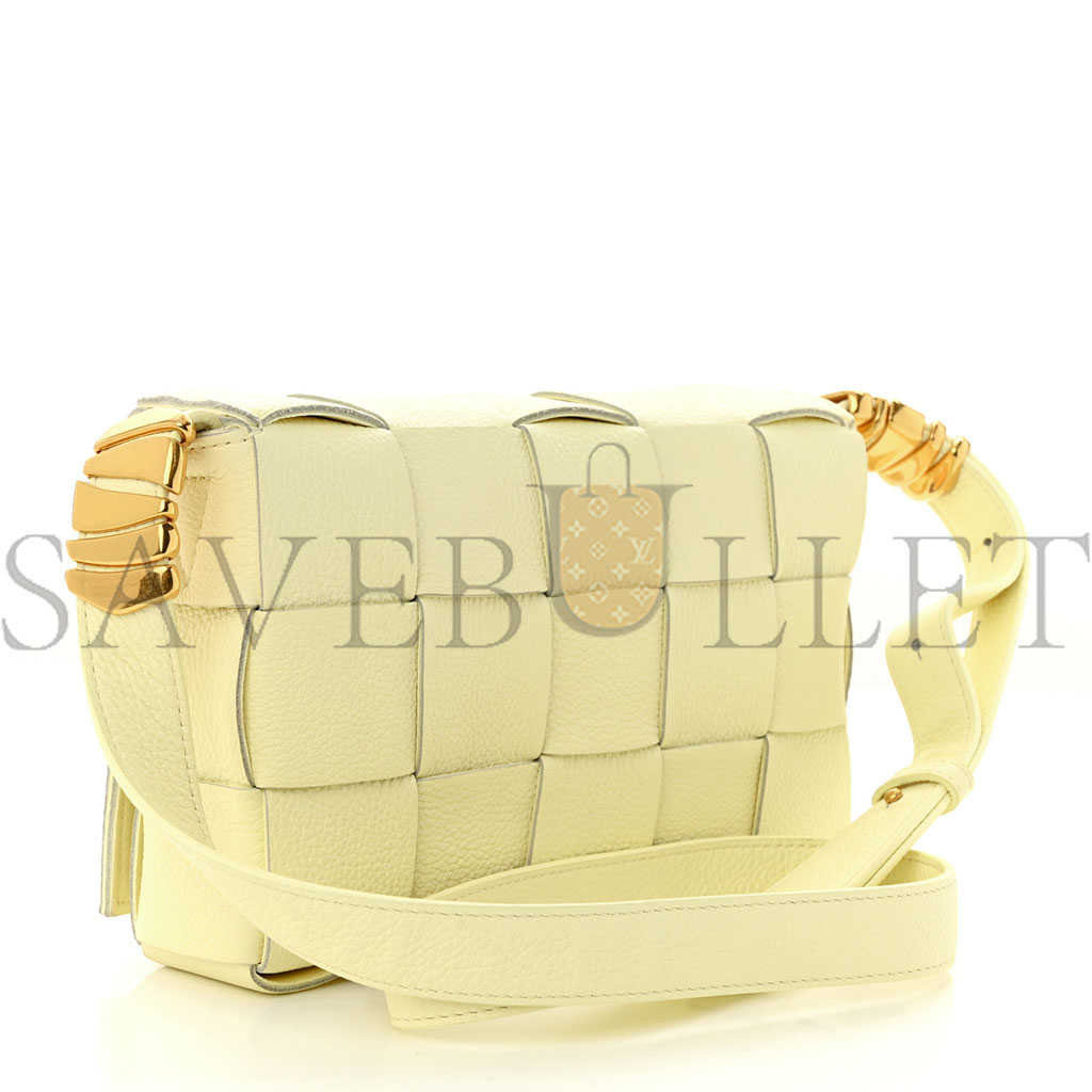 BOTTEGA VENETA GRAINED CALFSKIN MAXI INTRECCIATO CASSETTE CROSSBODY BAG ICE CREAM (23*15*5.5cm)