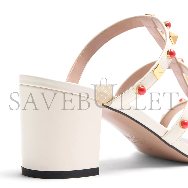 VALENTINO ROCKSTUD SLIDE SANDAL IN CALFSKIN WITH CABOCHON STONES 60MM 6W2S0C47MAX_D2K VALENTINO ROCKSTUD SLIDE SANDAL IN CALFSKIN WITH CABOCHON STONES 60MM 6W2S0C47MAX_D2K