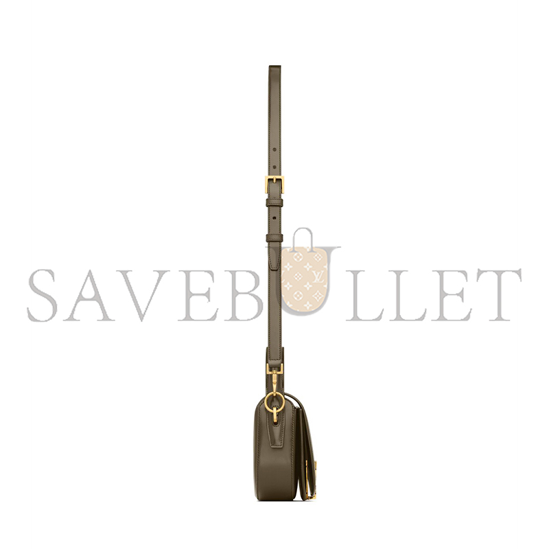 YSL VOLTAIRE IN BOX SAINT LAURENT 7876710SX0W3237 (24*15*5cm) YSL VOLTAIRE IN BOX SAINT LAURENT 7876710SX0W3237 (24*15*5cm)
