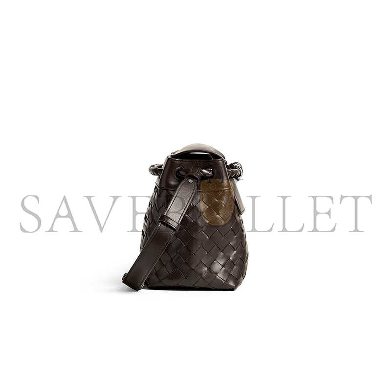 BOTTEGA VENETA SMALL ANDIAMO MESSENGER 815781V2HLD2364 (29*20*13cm)