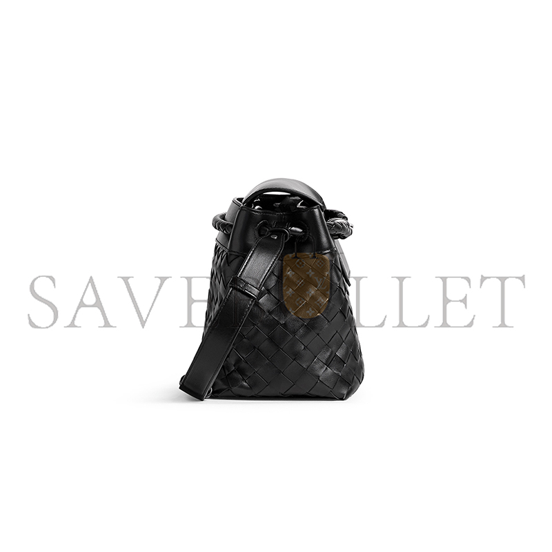 BOTTEGA VENETA SMALL ANDIAMO MESSENGER 815781V2HLD1208 (29*20*13cm)